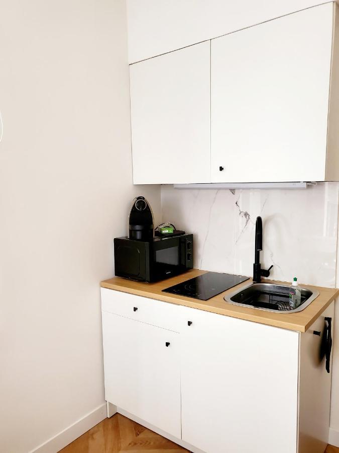 Studio Jeannette Avec Balcon Et Juste A 130 Metres Plage ! Plein Centre ! Wifi - Draps Serviettes Inclus ! Trouville-sur-Mer Eksteriør billede